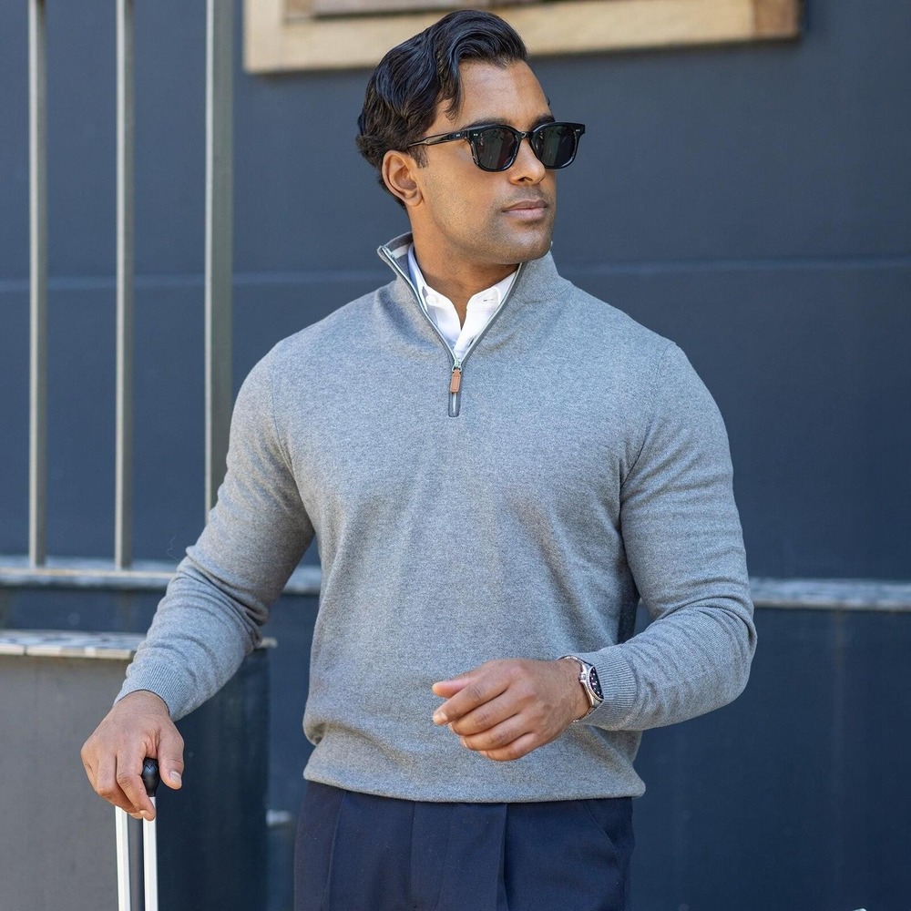 Collars & Co. NWT Luxury Cotton and Cashmere Quarter Zip Sweater - Size Medium